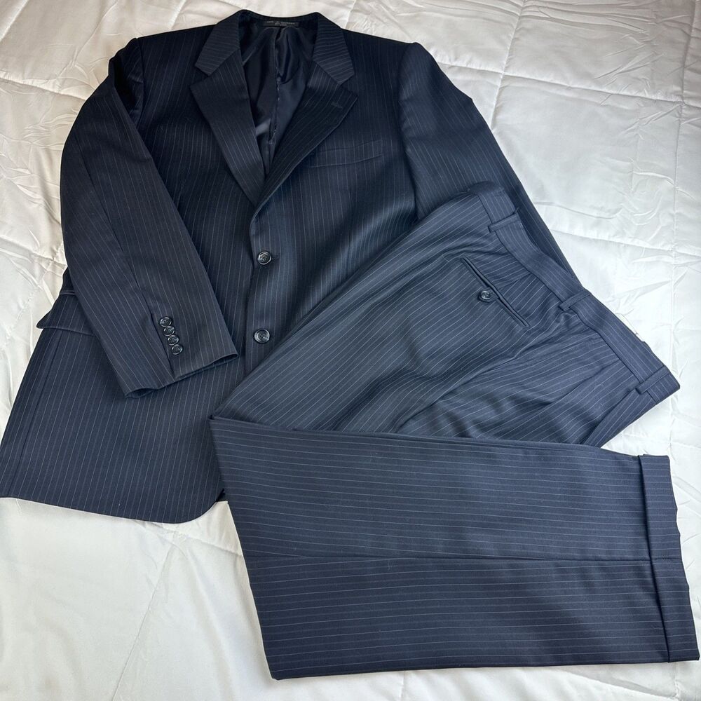 Evan Picone Suit Mens 42R Navy Blue Pinstripe 2 Button 100% Wool pleated Pants